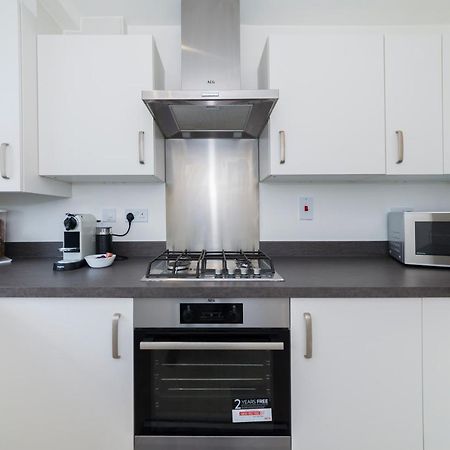 Greenfield Modern 3Br Home - Southcote Lane , Reading Exterior photo