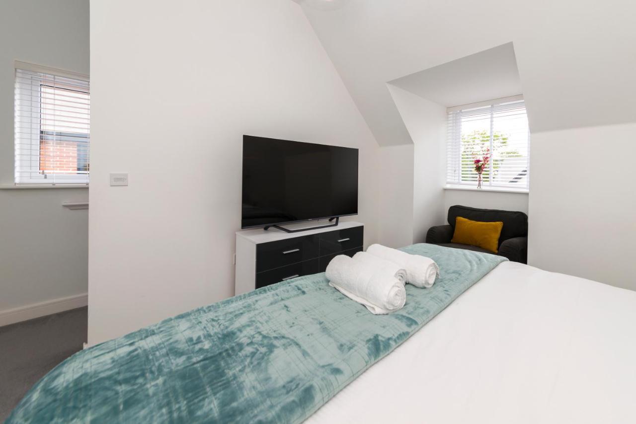 Greenfield Modern 3Br Home - Southcote Lane , Reading Exterior photo