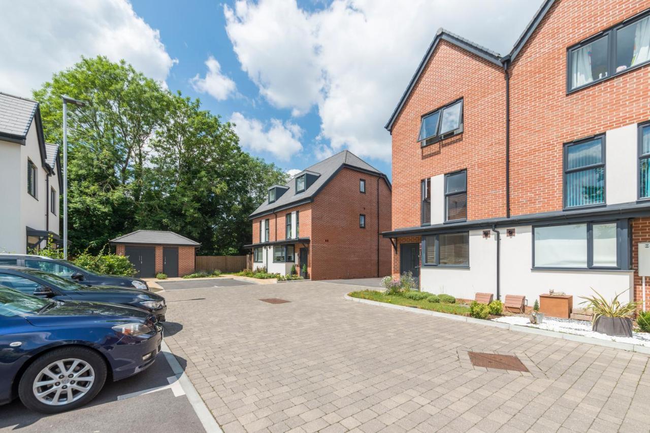 Greenfield Modern 3Br Home - Southcote Lane , Reading Exterior photo